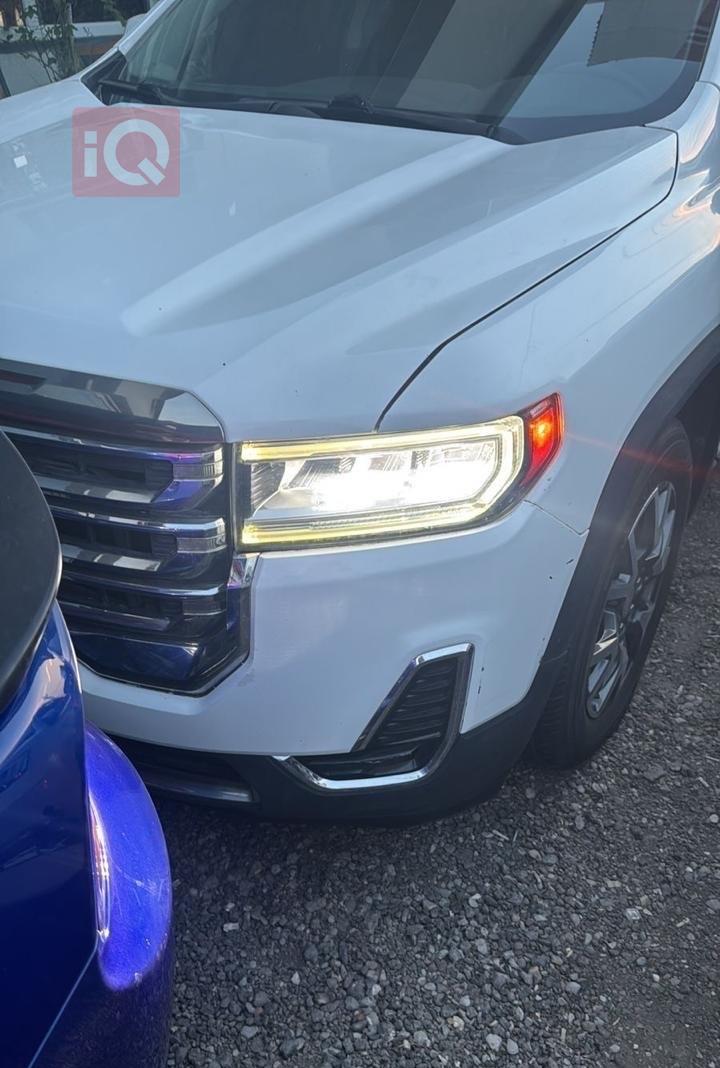 GMC Acadia